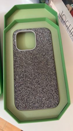 2 Swarovski cases for iPhone 14 Pro