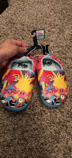 💥NEW💥 Girl’s Trolls slippers