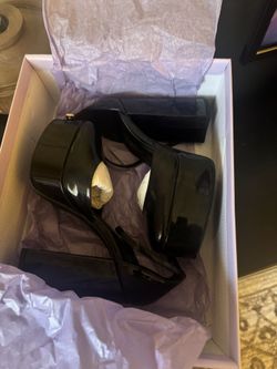 Madden Girl Black Heals
