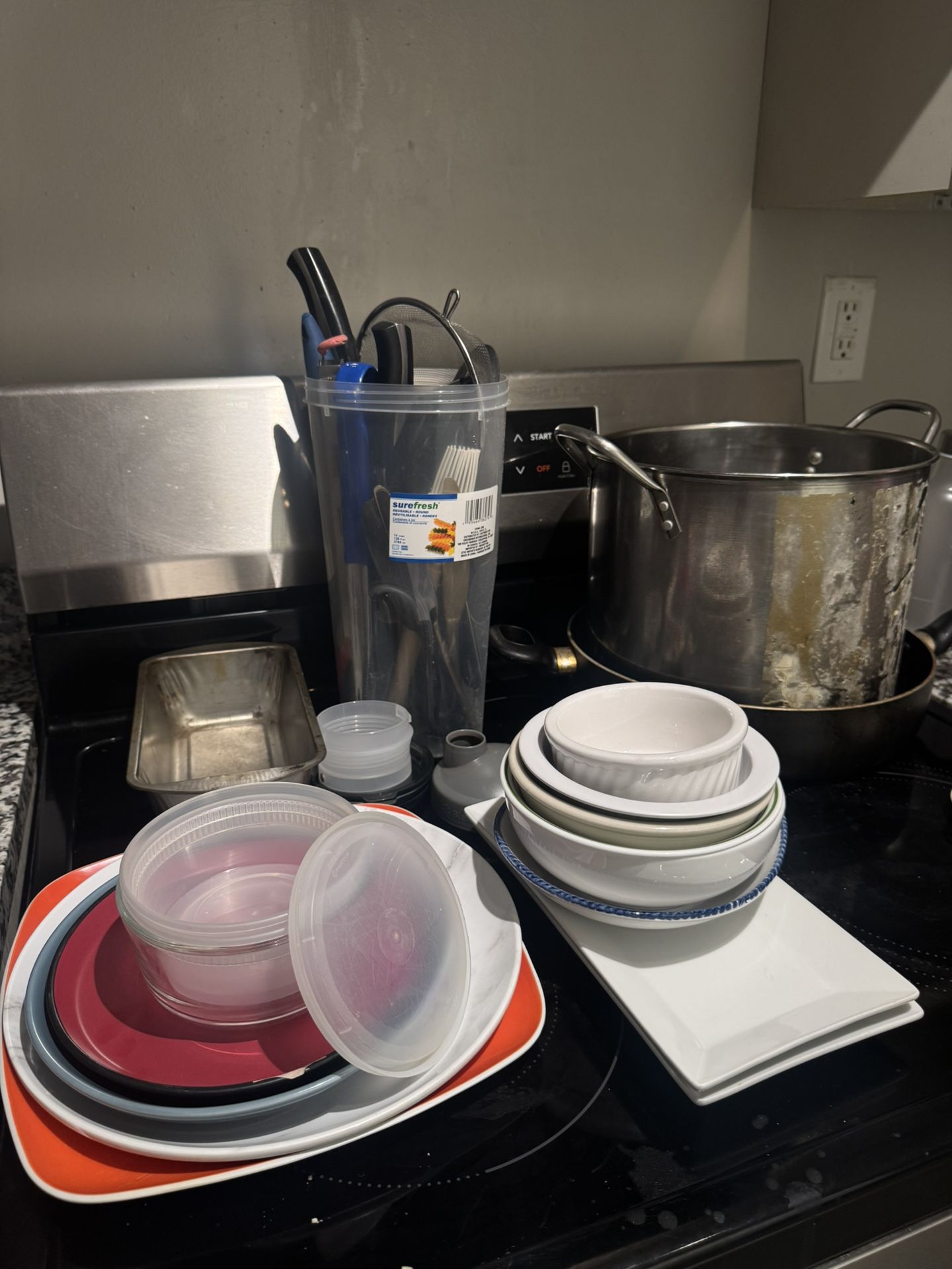 Pots/Pans /dishes
