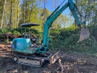 Excavator- Komatzu PC-30