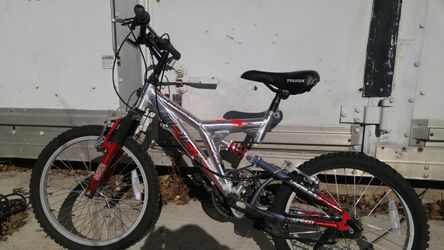 Triax pk7 dual suspension