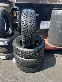 Nexen 215/65/16