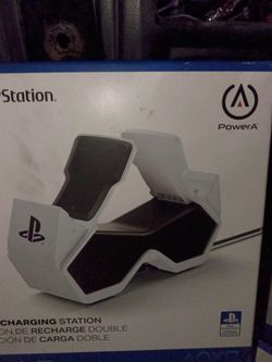 PlayStation 5 controllers and dual docking stations and single docking stations