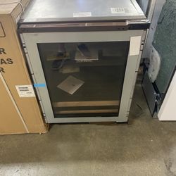 Sub-Zero Designer Series  DEU2450BGR 24 Inch Panel-Ready Built-In Under Counter Smart Beverage Center 