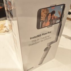 Insta360 Flow Pro 