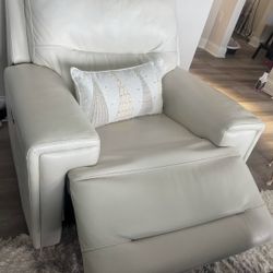Electric White Leather Love Seat.  Recliner  