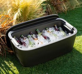 Model y Tesla cooler