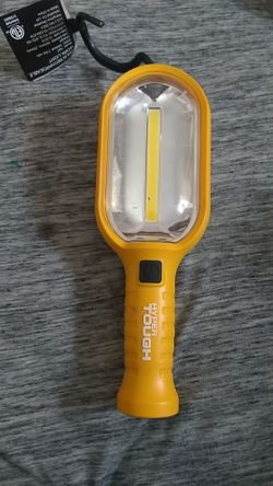 Hyper Tough Re-chargable Work Light 800Lumens