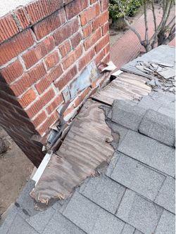 Roofing shingle