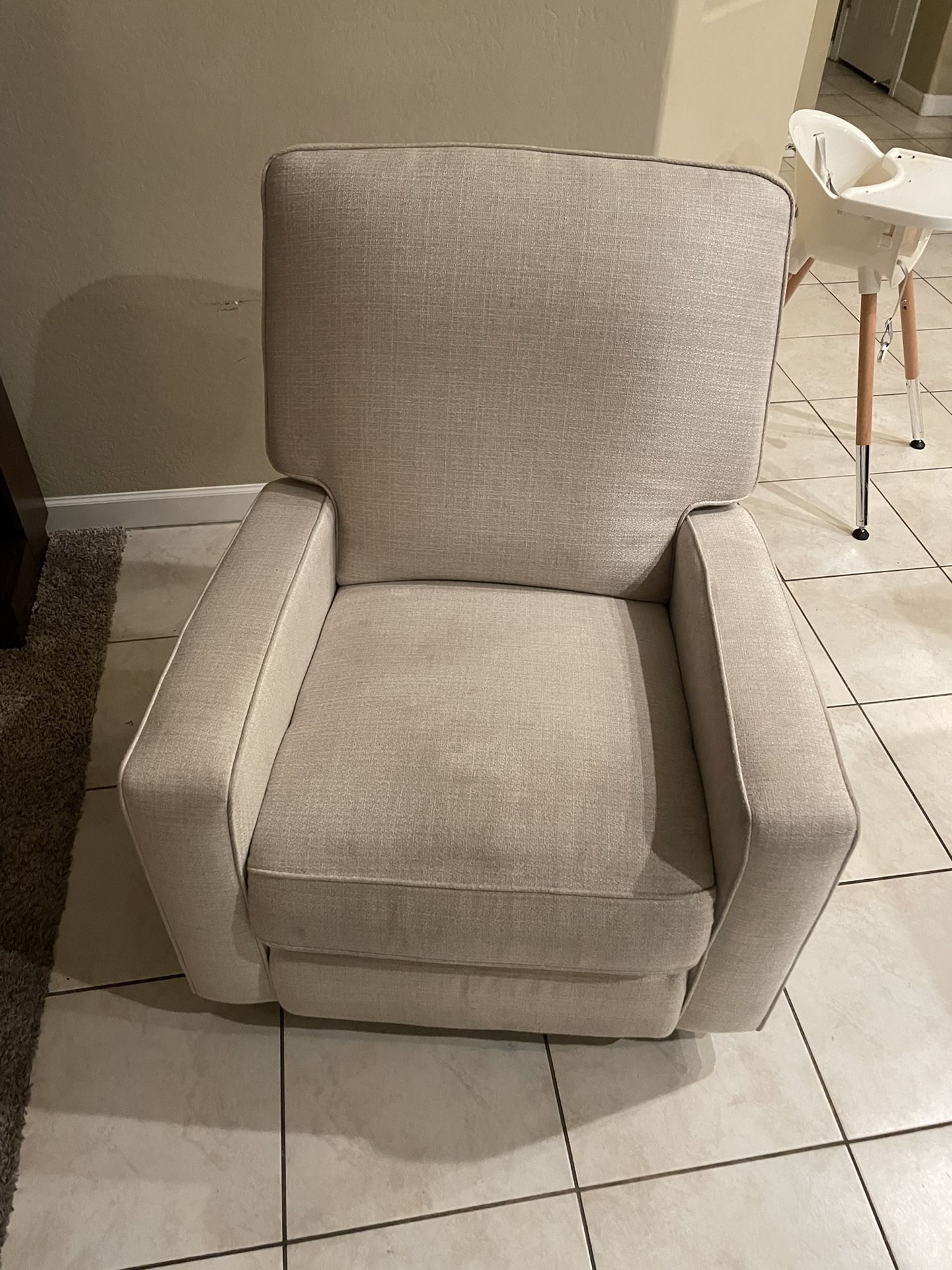 Reclining Rocking Chair! 