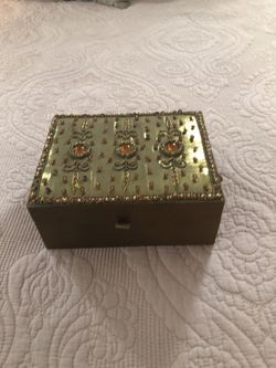 Box for rings