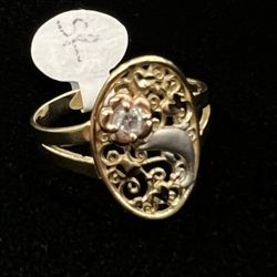 $225 3 Tone Gold Rose Ring