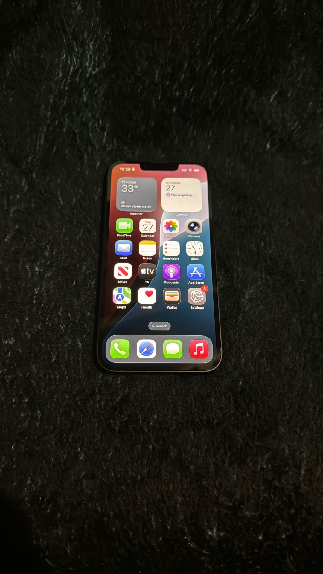 Like New Unlocked iPhone 16e 128GB