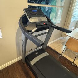 NordicTrack c960i Treadmill