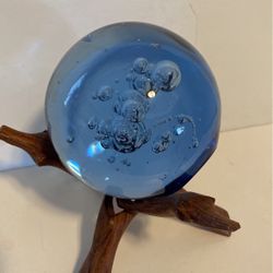 Marano style weighted ball with bubbles. Blue.