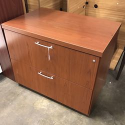 Used Office Furniture For Sale Excellent Condition (Tampa) 