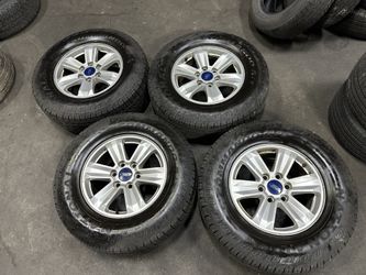 15-19 Ford F150 OEM 17” in Rims and Tires 265/70/17i