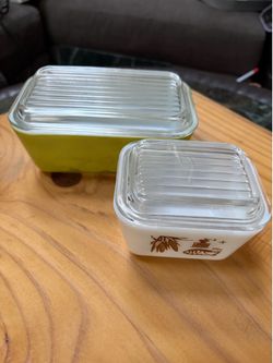 Vintage Pyrex Early American Refrigerator Dish .Set of 2.