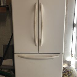 Large Kenmore Refrigerator 