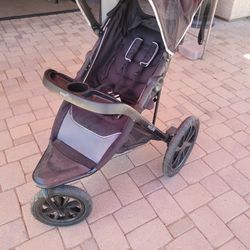 Baby Stroller,  Hardley Used. 