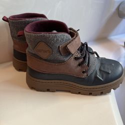 Boy Size 1 Boots 