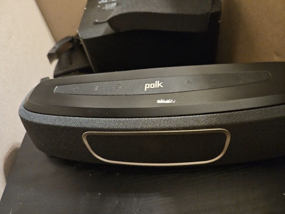 Polk Audio Mini Soundbar And Wireless Subwoffer