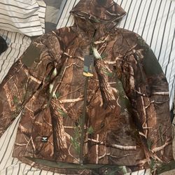 New “Forest”Camo Waterproof Hunting Jacket, L