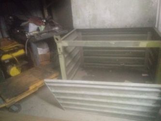 Aluminum box