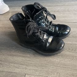 Size 13C Little girls Boots 
