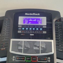 Nordic Track ELITE 3700 Treadmill For Sale!