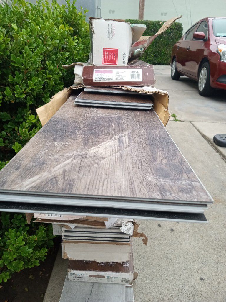Vinyl Plank Flooring 