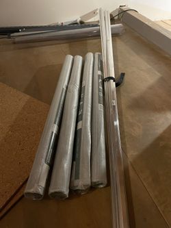 Custom Window screen materials: Aluminum Screen and screen flame.