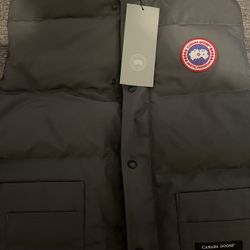 Canada Goose Vest