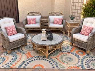 Five piece outdoor whicker patio set