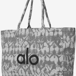 Alo Gym/Yoga Bag