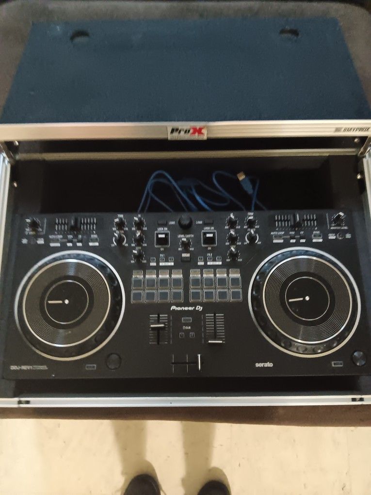 Rev1 Plus Road Case