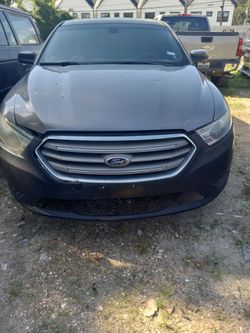 2013 Taurus motor 3.5 parts Only $25