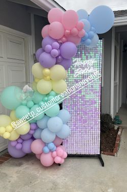 Bubbles Theme With Shimmer Wall Balloon Backdrop