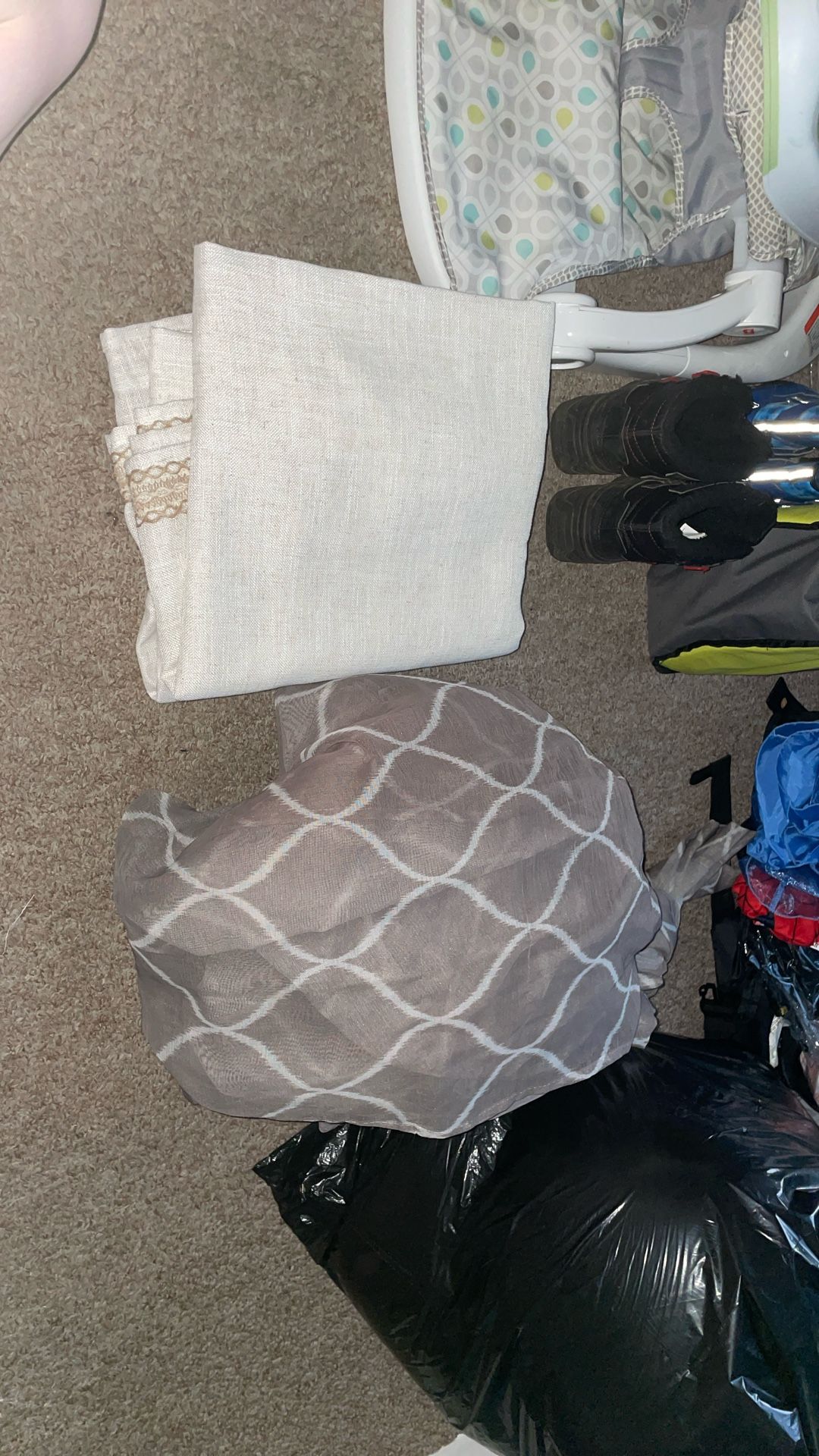 4 Sets Of Curtains, 2 Prints 