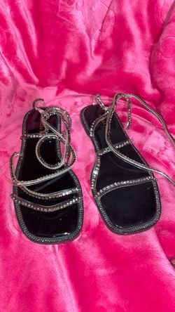 TINK- BLACK AZALEA FLAT SANDALS