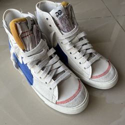 nikey size 8 in excellent condition $80 