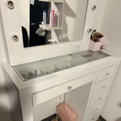 Makeup Vanity 