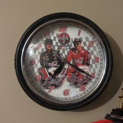 Earnhardt Clock