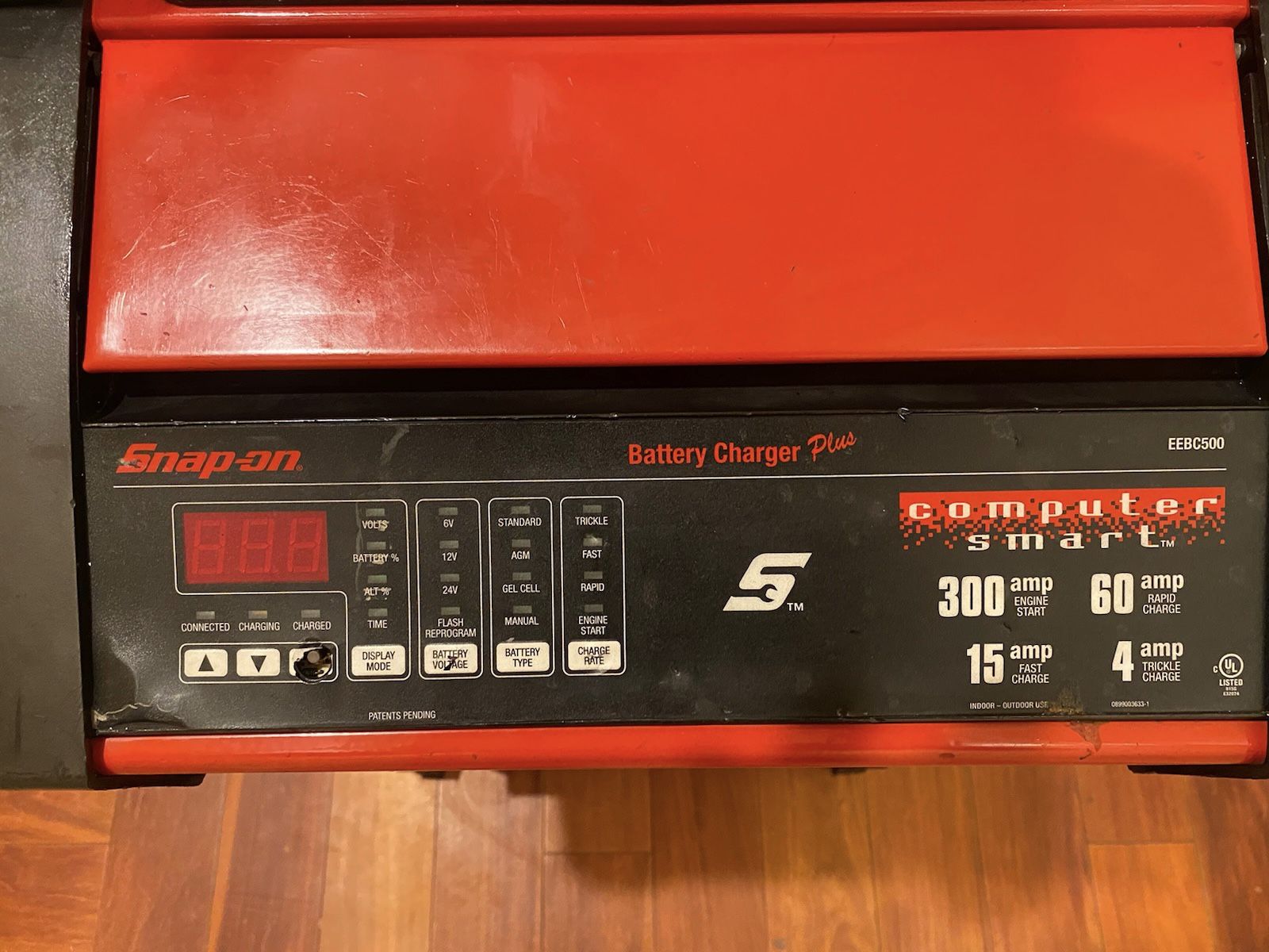 SnapOn Battery Charger Plus & Cover Model EEBC500 Snap On SnapOn In