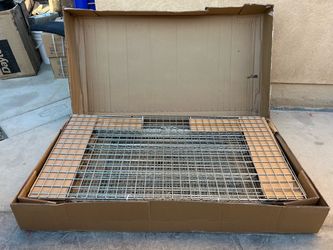 New wire security cart with fixed shelves 900 Lb capacity size 60” long x 31” wide asking $350 thanks