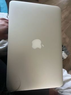Apple Mac Book Air   silver