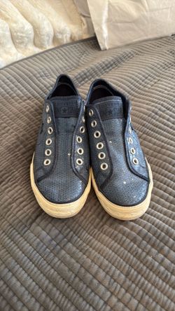 Women’s blue sparkle converse slip on size 7.5