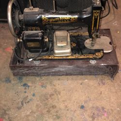 White Rotary Sewing Machine