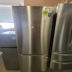 Refrigerator midea